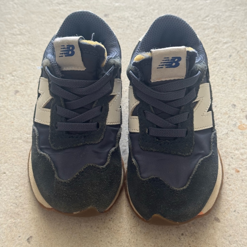 Toddler New Balance - Size Little Kids/Toddler 8